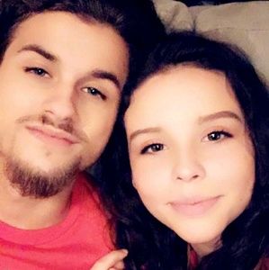 Meet your Posher, Bobbie